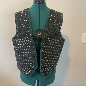 VTG embellished vest L-XL